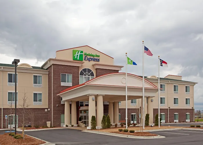 Holiday Inn Express Pembroke By Ihg