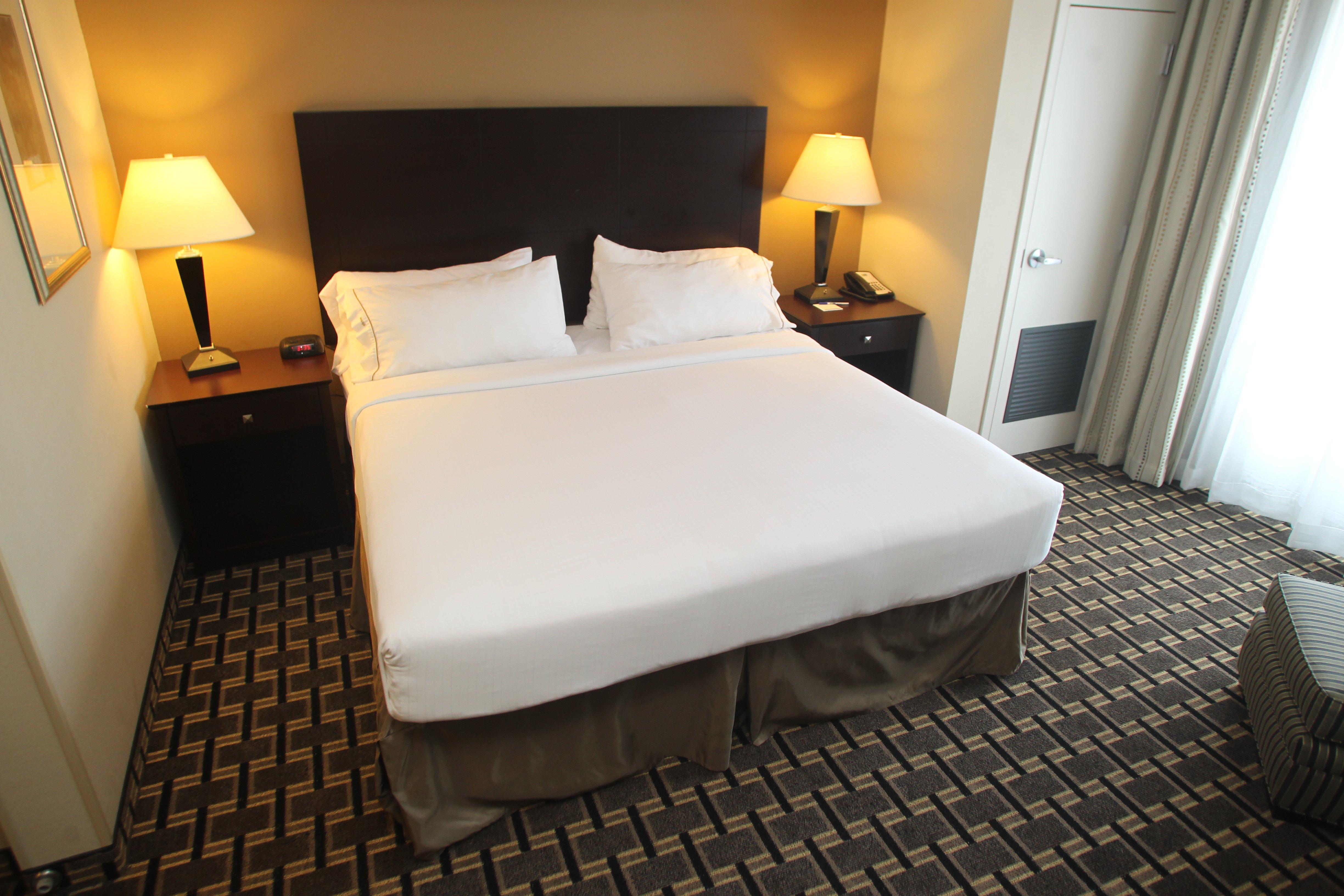Express By Ihg 2* Pembroke