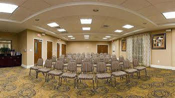 Express By Ihg 2* Pembroke